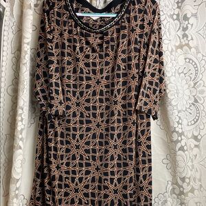 Classy Emma & Michele Black and Brown Knee Length Geometric Long Sleeve Dress